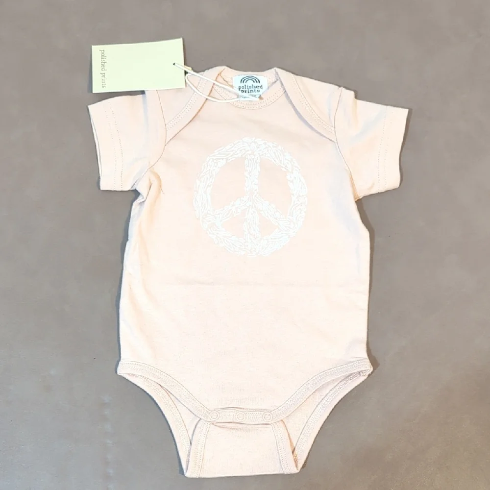 Polished Prints Onesie Bodysuit 6 Mo light pink rose colored Short Sleeve NWT